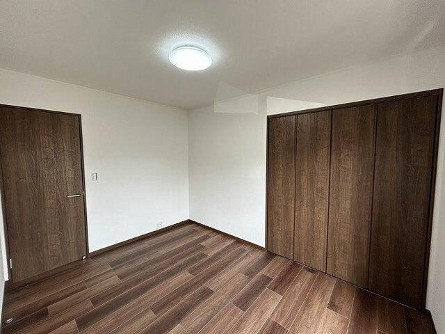 船橋市金杉５丁目３１－１１の洋室