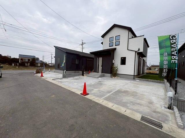 ４２７３船橋市二和西２６期１４棟の駐車場