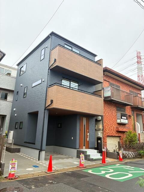市川市幸の外観