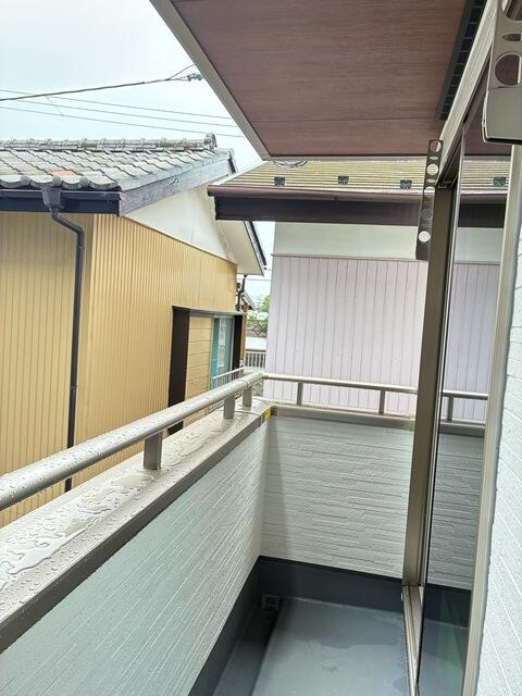 市川市幸のバルコニー