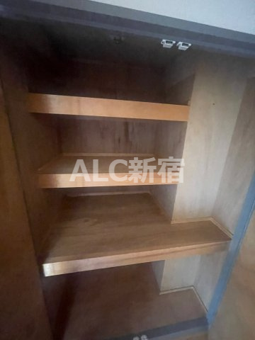 エクセラ中野の収納