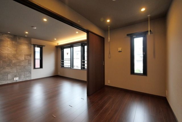 S-RESIDENCE平尾WESTの居間・リビング