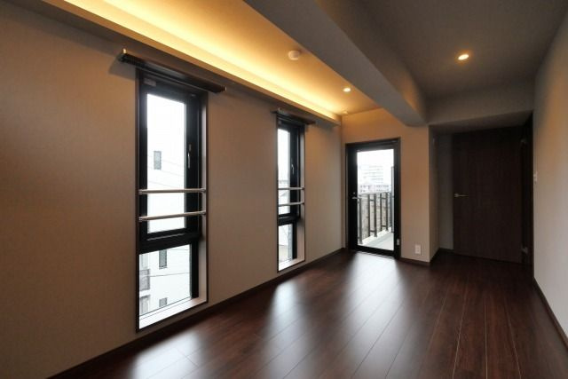 S-RESIDENCE平尾WESTの居間・リビング