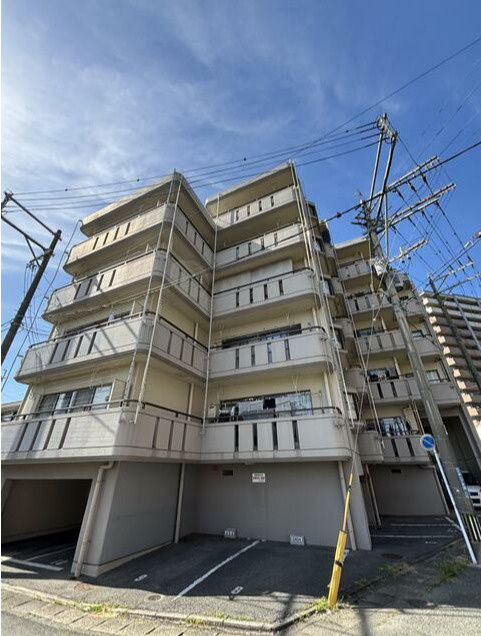 ラフォーレ3番館