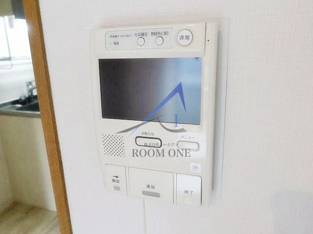 ＨＦ銀座レジデンスＥＡＳＴⅡのセキュリティ|モニター付きインターホンです。