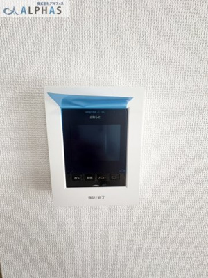 【防犯設備】 | 加古川市加古川町河原　新築戸建 | ■来客者を確認できるモニター付きインターホン♪
