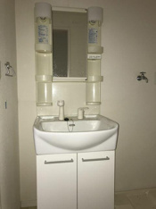 独立洗面台(別部屋参考写真)
