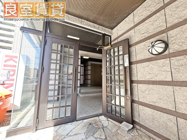 【エントランス】 | 伊藤ビル