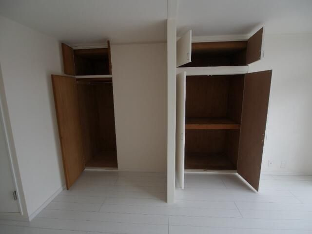 川崎市多摩区布田の賃貸マンションの収納