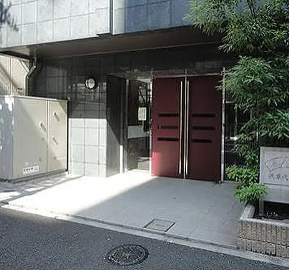 パークウェル浅草弐番館のエントランス