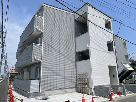 キャメル吉川スリジエの外観