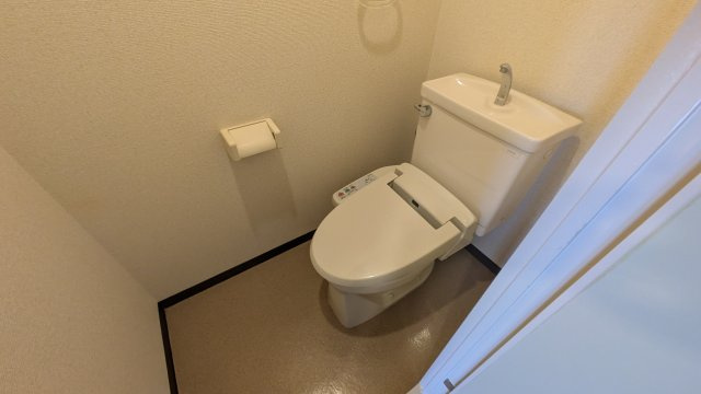 【トイレ】