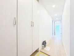 コスモクラルテ西船橋（5階部分）／仲介手数料無料／新規フルリノベーションの玄関