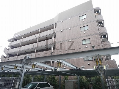 グリフィン横浜岡野公園弐番館の外観