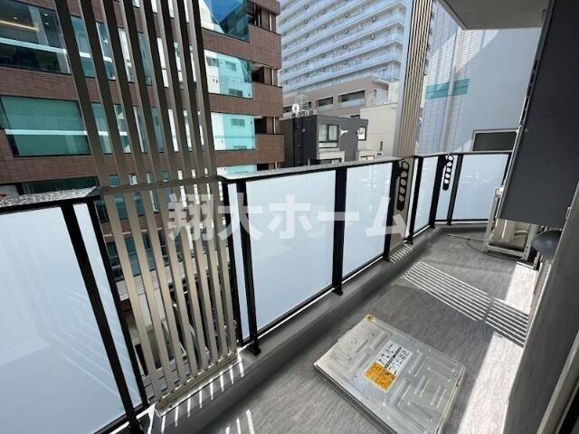アベニールのバルコニー