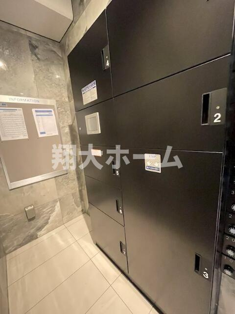 アベニールのエントランス