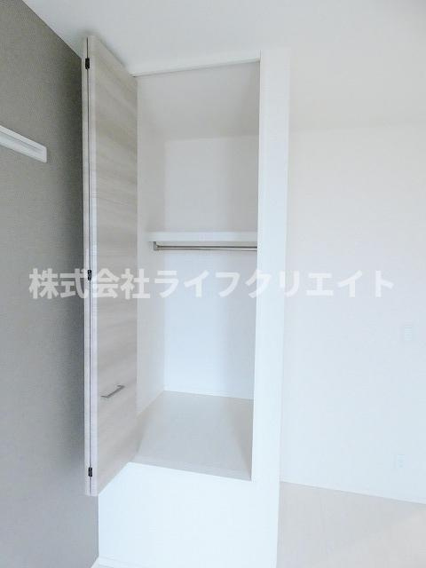 雅弐番館の収納