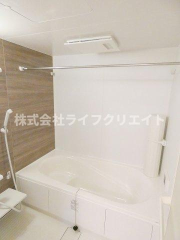雅弐番館の浴室