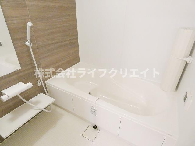 雅弐番館の浴室