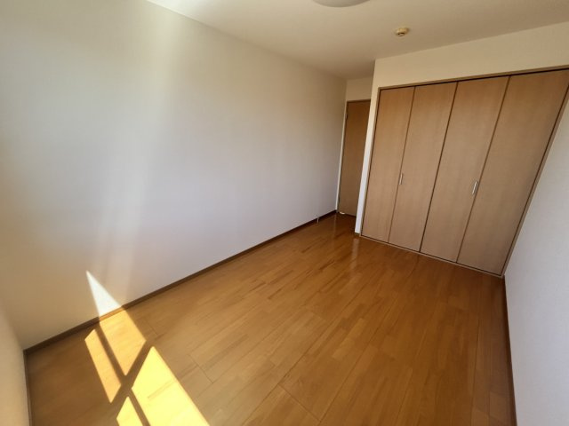 【洋室】 | リースランド今　A棟