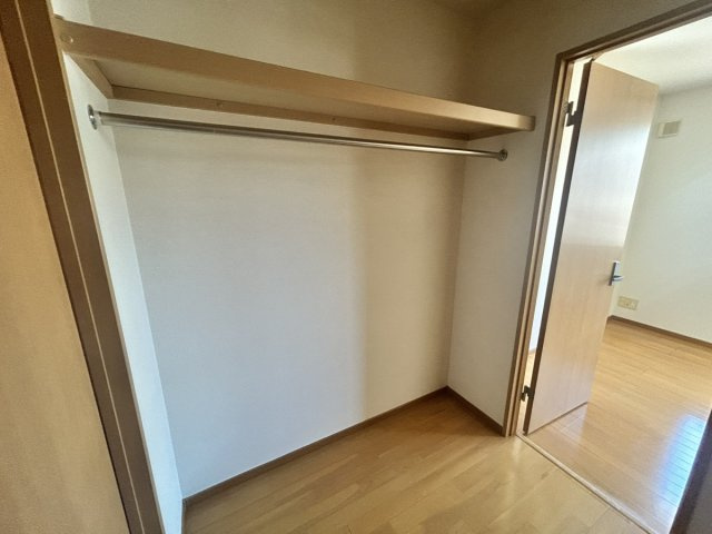 【洋室】 | リースランド今　A棟