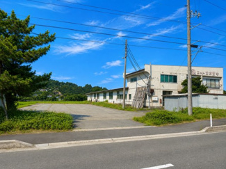 【駐車場】 | 寒河江市大字米沢 売工場