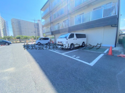 【駐車場】 | 　エクセル池田 | 車をお持ちの方に嬉しい駐車場付きの物件です