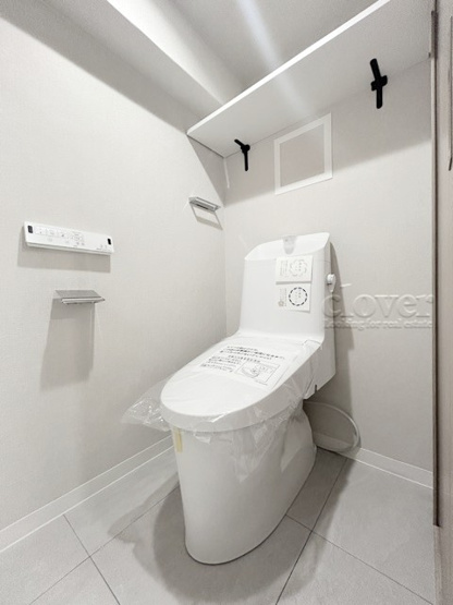 【トイレ】 | カーサ中村 | トイレはもともと個人の領域である自宅の中でも、最もプライベートな空間です。だからこそ、ほしい「落ち着き」がここにあります。～即日のご見学可能～　お問合せはお気軽にどうぞ。