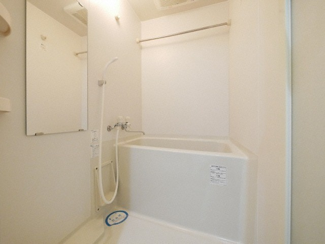 アスリート本町リバーウエストの浴室