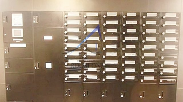 ＧＥＮＯＶＩＡ板橋　ｗｅｓｔ　ｇｒｅｅｎ　ｖｅｉｌのその他共用部分|宅配ボックスと集合ポストです。
