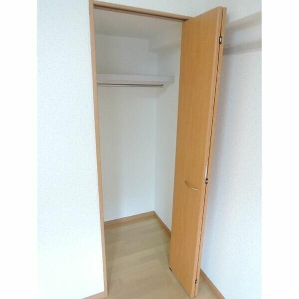 横浜市都筑区葛が谷の賃貸マンションの収納