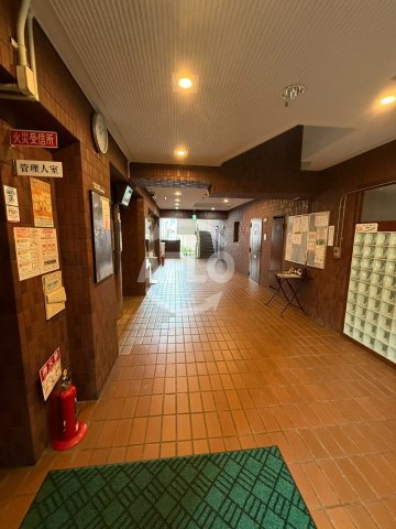 ライオンズマンション天王寺　天王寺小学校のロビー|ライオンズマンション天王寺　ロビー
