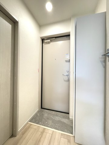 GLYCINEの玄関