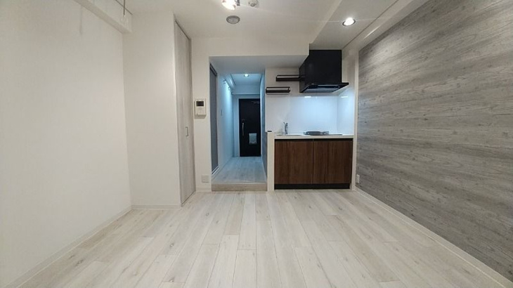 【居間・リビング】ライオンズマンション関内 
