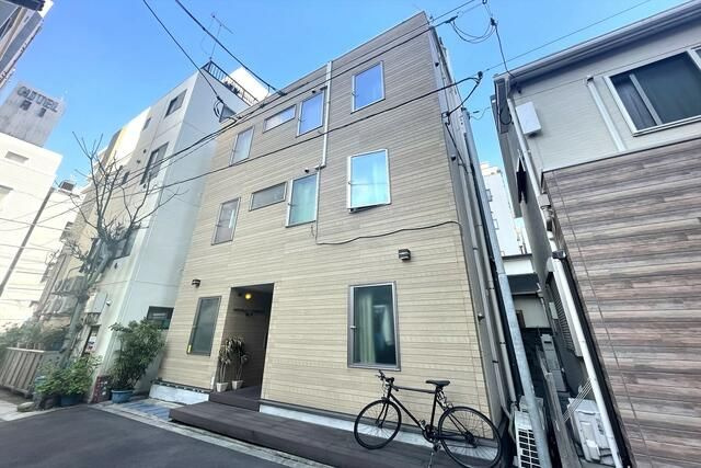 Ｍａｈａｌｏ　Ｔｅｒｒａｃｅ雷門（マハロテラス）　１０１号室の外観