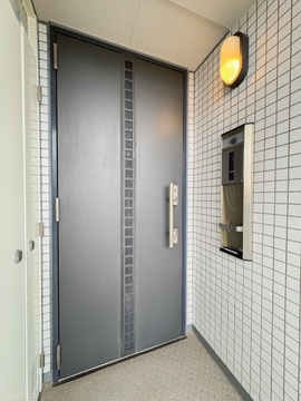 【玄関】