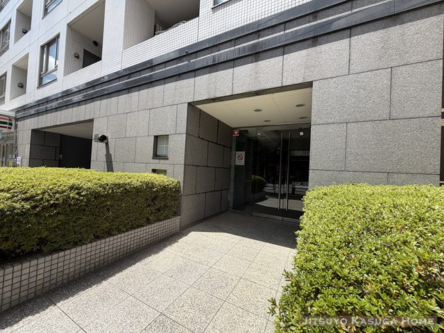 【エントランス】