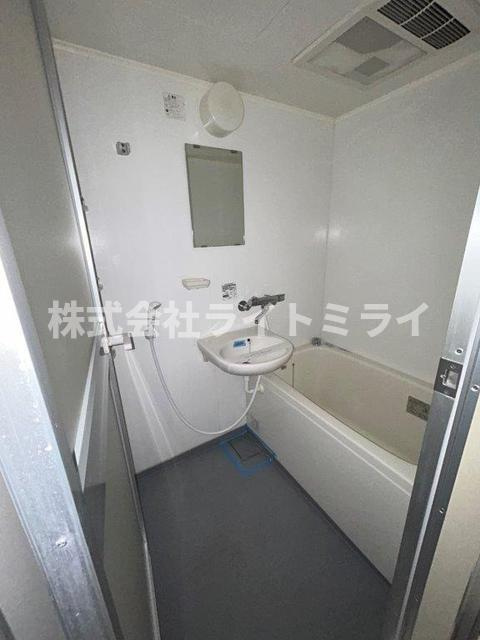 ザ・パーククロス市ヶ谷の浴室