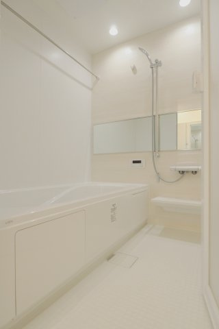 D-room中筋　Ⅱ棟の浴室