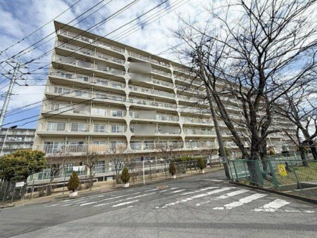 越谷スカイハイツB棟