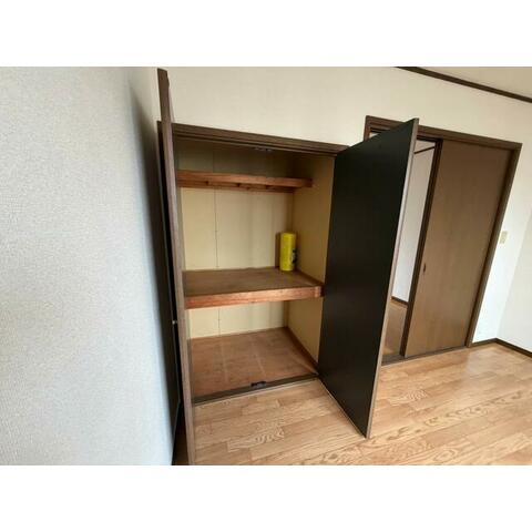 藤沢市辻堂４丁目のアパートの収納