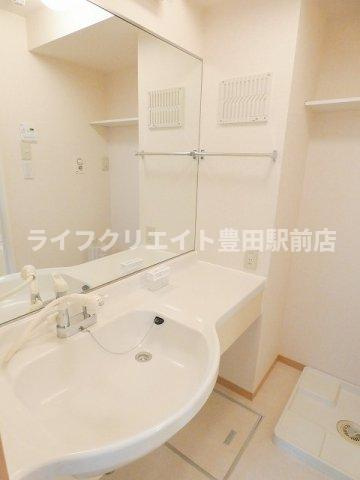 ロイヤルコートKayAB Bの洗面所