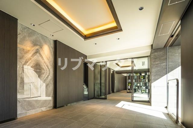 【エントランス】パークアクシス横濱大通り公園
