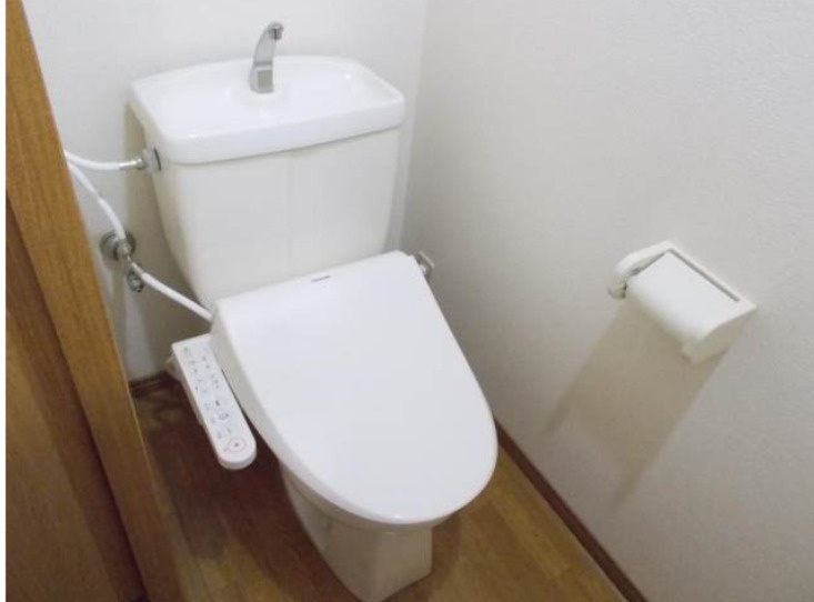 熊本市北区鶴羽田４丁目の賃貸マンションのトイレ|コンパクトで使いやすいトイレです