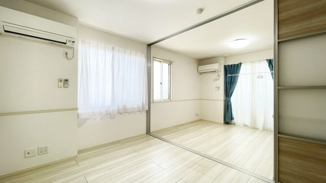 メゾン沖浜の居間・リビング