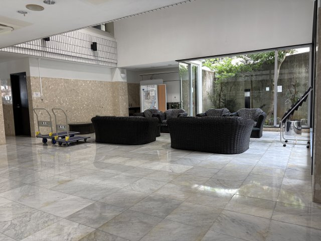 東伊豆町　ルシーヌ南熱川のロビー