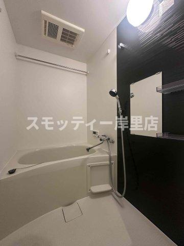 moco5の浴室