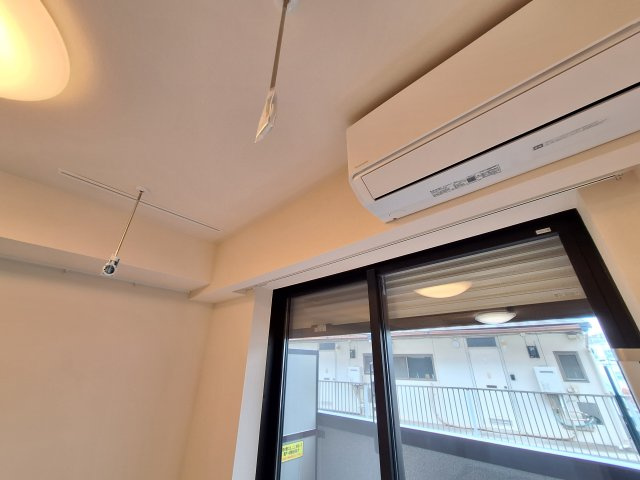 （シニア限定）紡ぎ野の設備|防犯シャッター/室内物干しフック
