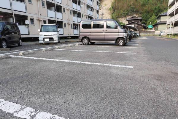 【駐車場】 | ビレッジハウス水島3号棟