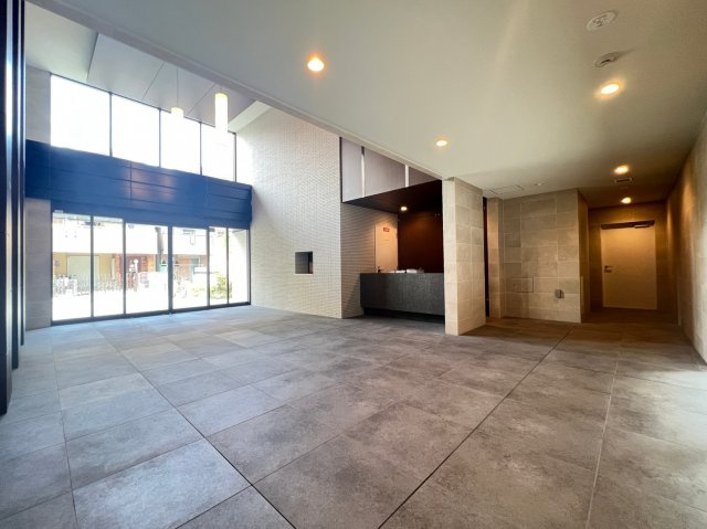 エステムコート大阪WESTⅡのロビー